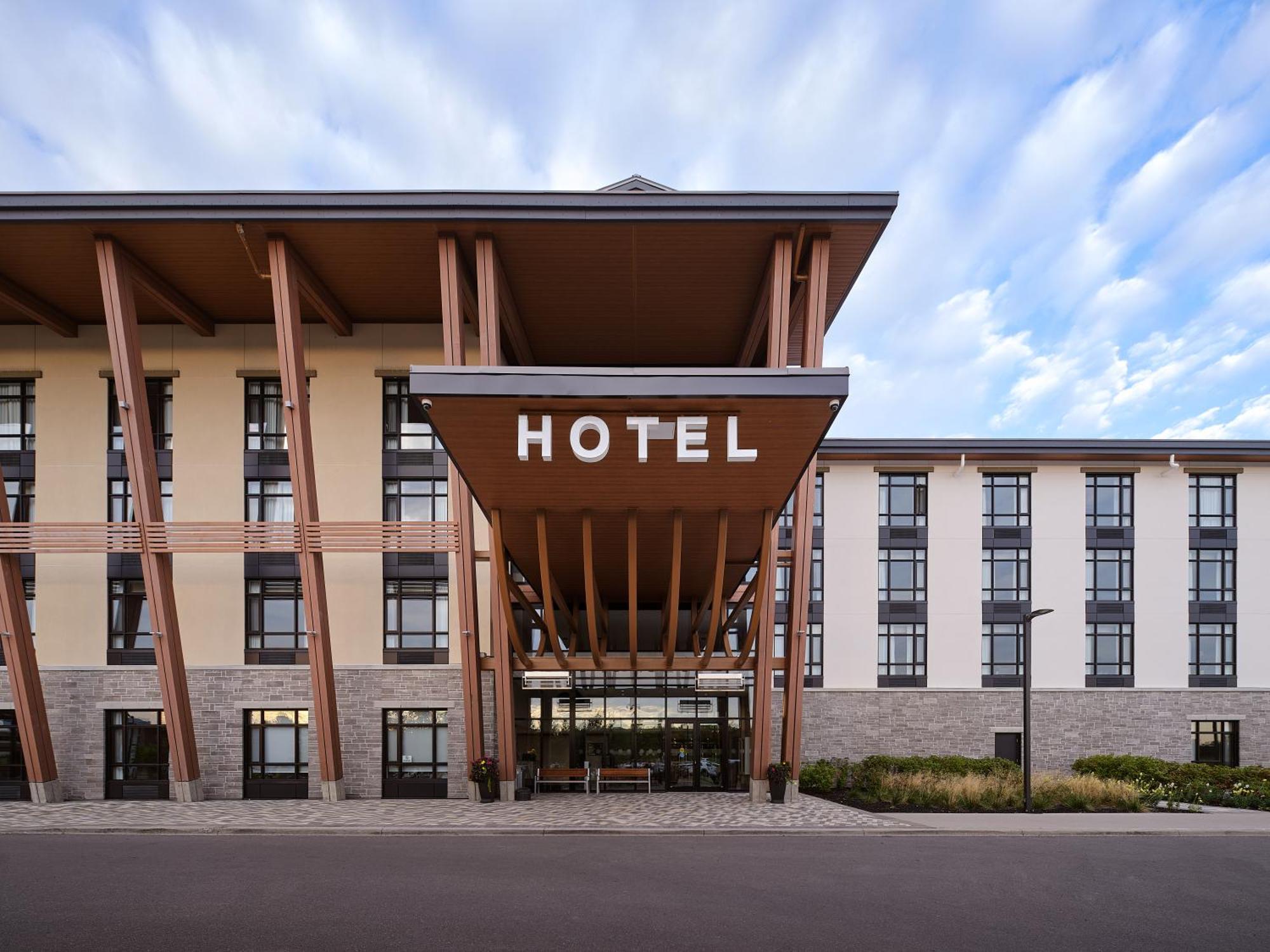Great Blue Heron Hotel Port Perry Buitenkant foto